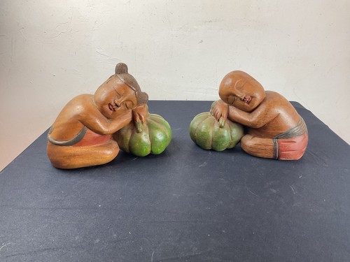 Serre livre figurine chinoise - figurine,