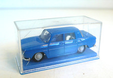 LES MICRO-MINIATURES DE NOREV  RENAULT R8     1/86è  TBÉ  1962  VITRINE BON ÉTAT