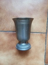 Ancien gobelet en étain