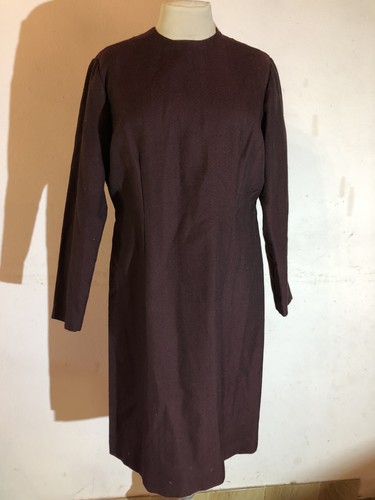 Robe bordeaux ancienne femme - bordeaux,