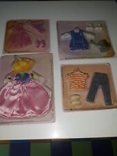 LOT POUPEE MARTINE CASTERMAN   JOUET ANCIEN  ATLAS  vêtements accessoires 