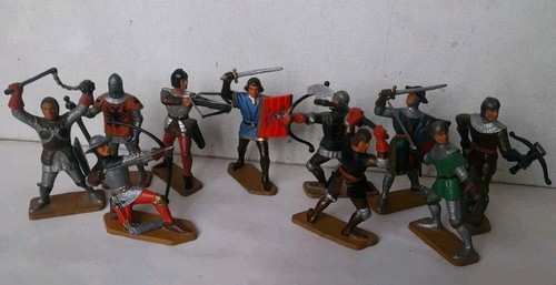 Superbes figurines starlux