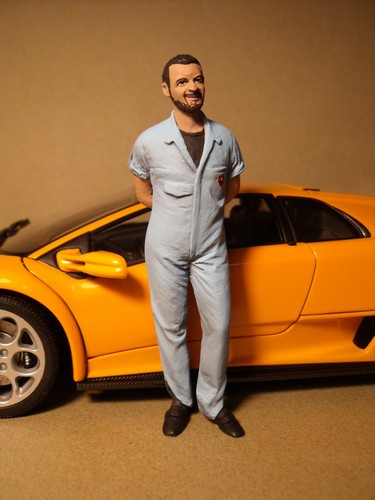 Lamborghini figurine - 1/18,