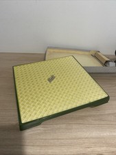 dessous de plat en céramique verte et jaune , vintage. ST Clément dans sa boite