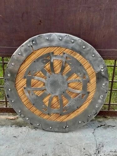 Bouclier viking médiéval - , en