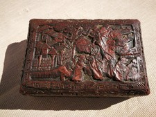 ancienne boite chinoise en laque cinabre