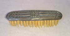 ANCIENNE PETITE BROSSE a MOUSTACHES NAPOLEON EN ARGENT 19 siècles