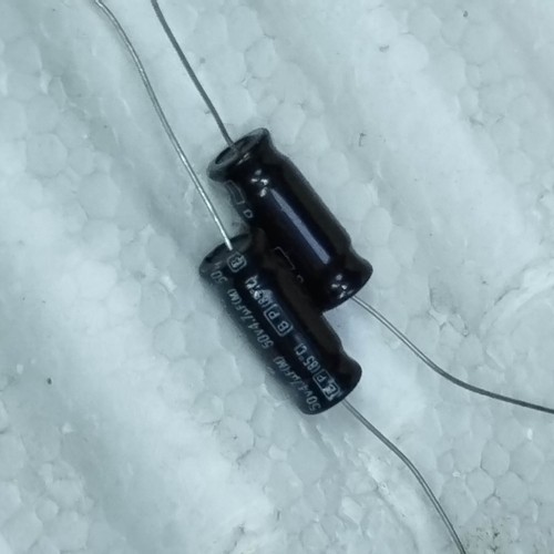Condensateur chimique non - chimique,