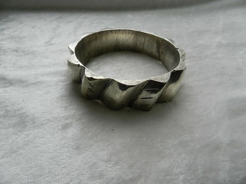 Ancien bijou ethnique - ancien,