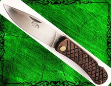 * UNIQUE COUTEAU PLIANT *