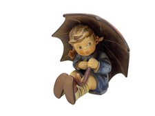 Hummel Figurine 152/0B. Fille