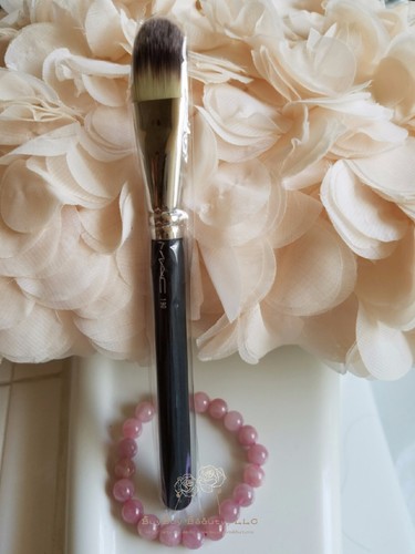 Mac 190 foundation brush - mac,