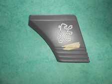 Couvercle droit gris boite à outils Peugeot 103 Vogue / SPX neuf ancien stock