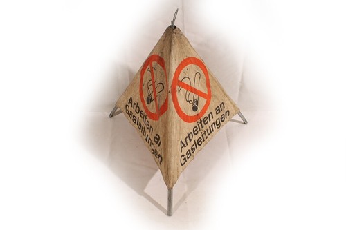 Pliage signal pyramide - de,