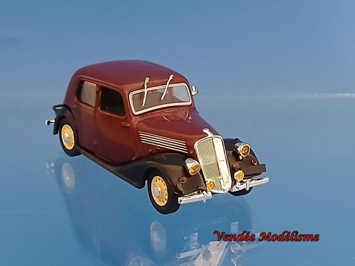 Voiture collection renault - voiture,
