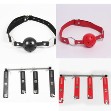 Noir Et Rouge Menottes