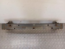 Renfort pare choc avant