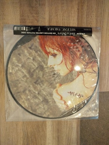 Mylene farmer point suture - farmer,
