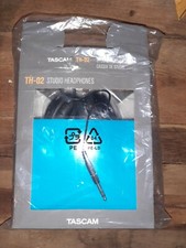 Tascam TH-02 Closed Back