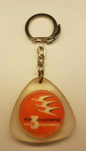 Rare porte clé - ,