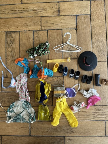 Lot vêtements accessoires - lot,