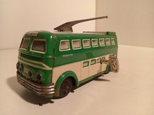 Joustra 2011 Trolleybus Braodway vert mécanique tole 1/32