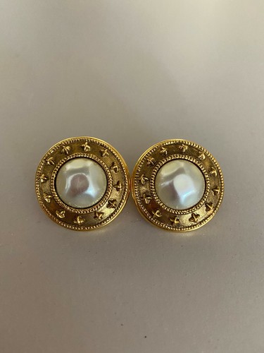 clips chanel