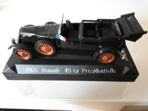 voiture miniature ancienne