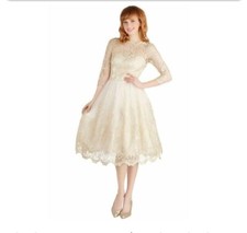 ModCloth Chi Chi London Gilded Grace Lace Dress Champagne Sz 6 Fits S/M NWT