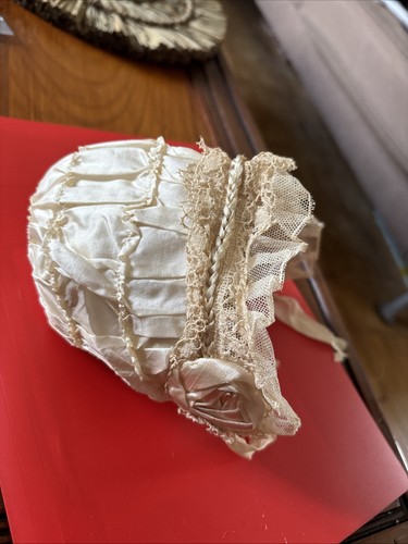 Ancien petit bonnet coiffe - petit,