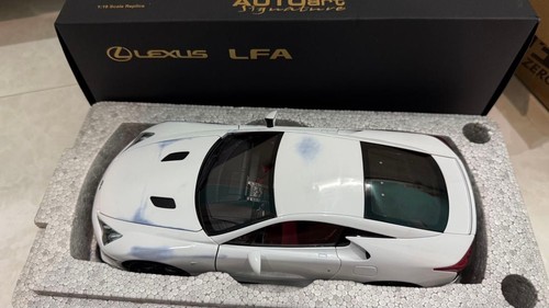 Autoart lexus lfa - autoart,