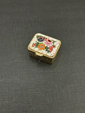 Boite à pilules ancienne