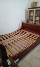 Lit 2  places bois plein vernis sommiers séparés 190 X 140