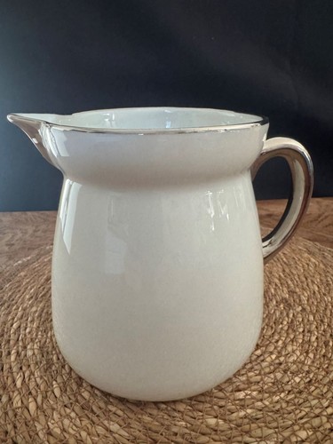 Grand pichet lait - grand,