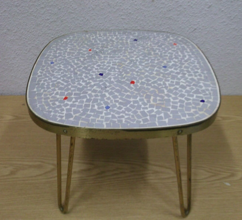 Table fleurs pierre - fleurs,