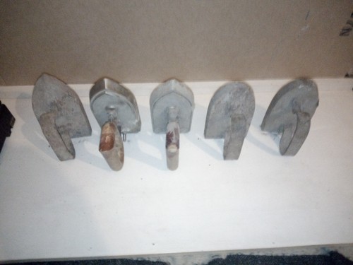 Lot ancien fer - lot, a
