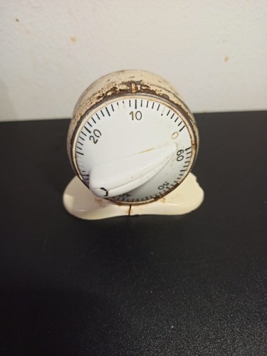 Ancien minuteur vintage blanc - ancien,