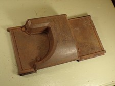 1900 Detroit Stove Works Cast