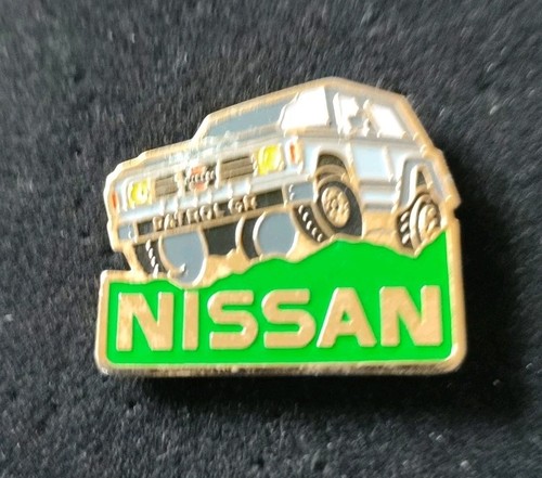 Pins auto voiture car nissan - ,