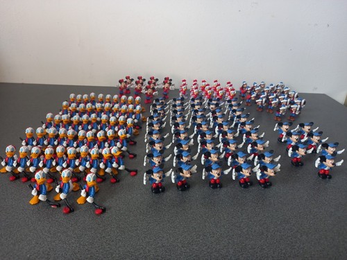Enorme lot 149 - lot, figurines