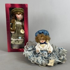 Lot De Poupées En Porcelaine