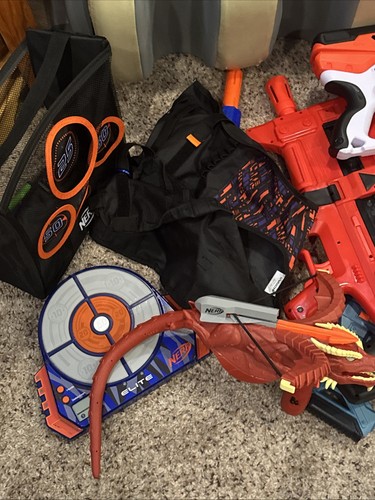 Assorted nerf guns 200 - guns, 13,