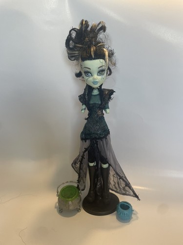 Frankie stein ghouls rule - stein,