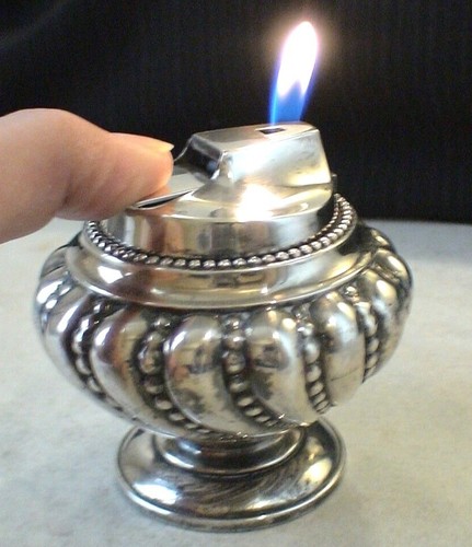 Briquet ancien table ronson - briquet,