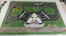 Jouet année 60 Sears jet airport set made in Japan no tin toys technofix