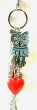 bijou sac à main ou porte clefs chouette métal argenté coeur  et lanière rouge