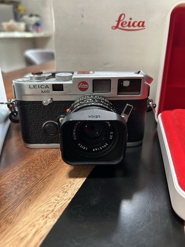 leica m6 black