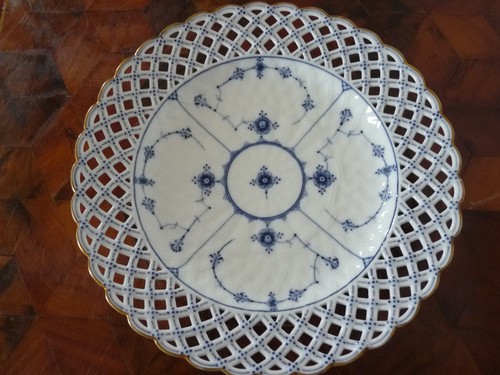Superbe très rare assiette