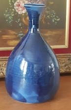 JOLI VASE CÉRAMIQUE VINTAGE  BLEU A IDENTIFIER 