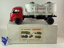 JOUET ANCIEN CIJ EUROPARC REF 9/31A CAMION RENAULT SAVIEM CIMENT  ROUGE!  1960